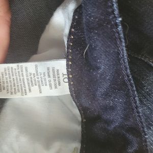 American Eagle Shorts Size 10 Low Rise